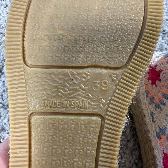 Free People NWOB Gran Via Espadrilles Women 39 Crochet Multicolor Slip On - Picture 7 of 7